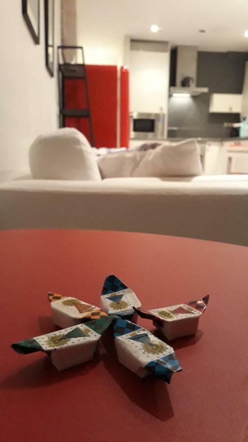 Apartament Apartamento Manuela Sancho Saragossa Zewnętrze zdjęcie