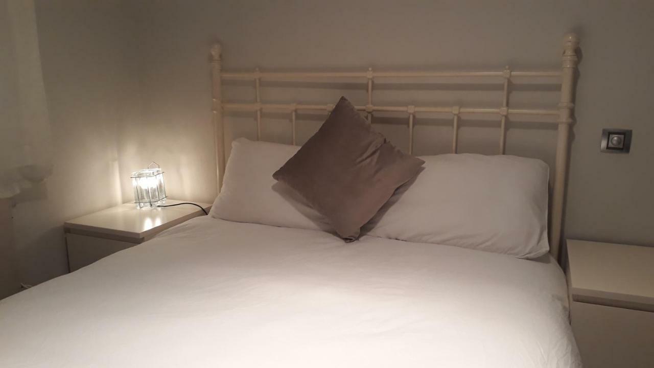 Apartament Apartamento Manuela Sancho Saragossa Zewnętrze zdjęcie